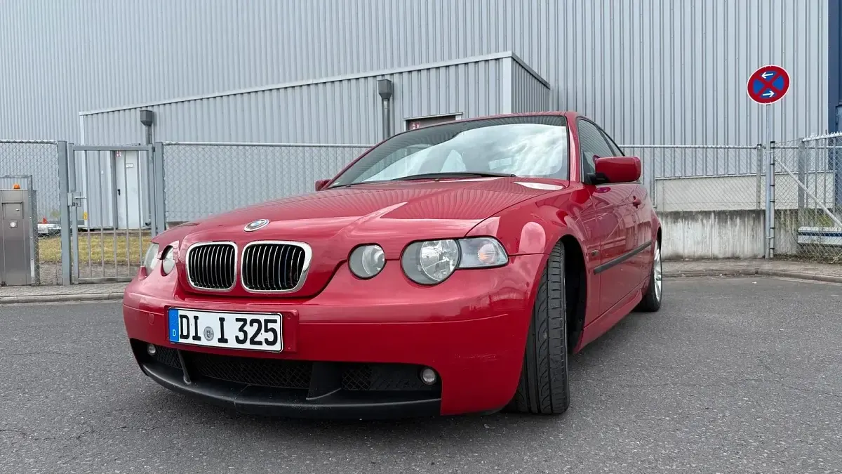 Gebraucht BMW 325 192 PS (141 kW) 2003 Rot Coupé