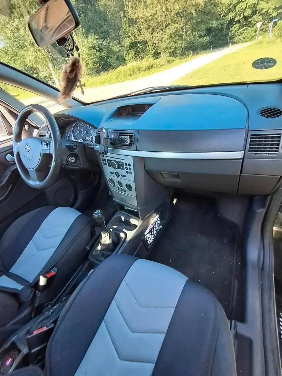 Gebraucht Opel Meriva 101 PS (74 kW) 2005 Schwarz Van / Kleinbus
