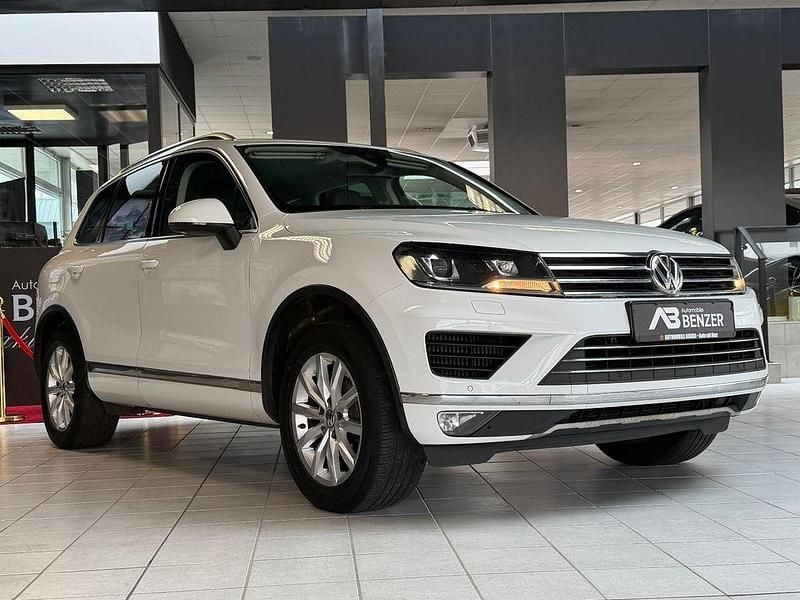 Gebraucht VW Touareg Terrain Tech 262 PS (192 kW) 2015 Weiß SUV