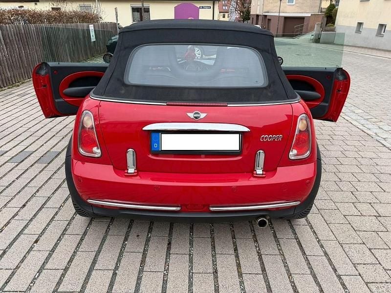 Gebraucht Mini Cooper Cabriolet 116 PS (85 kW) 2006 Rot Cabrio