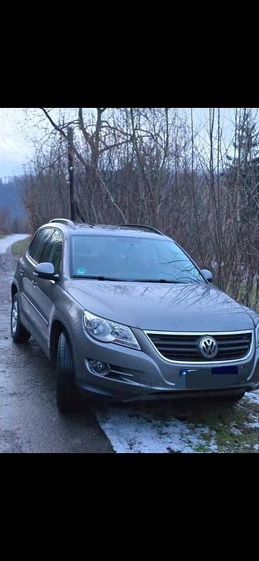 Gebraucht VW Tiguan 103 PS (75 kW) 2008 Beige SUV