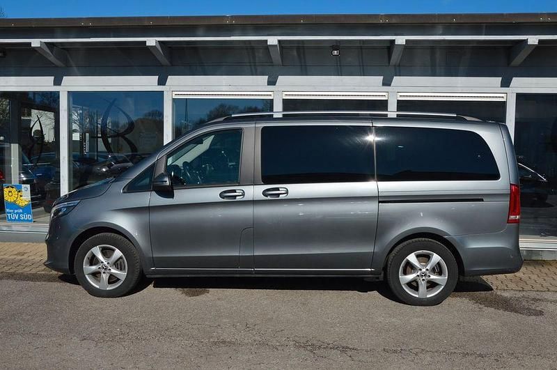 Gebraucht Mercedes V300 Edition 239 PS (175 kW) 2019 Grau Van / Kleinbus