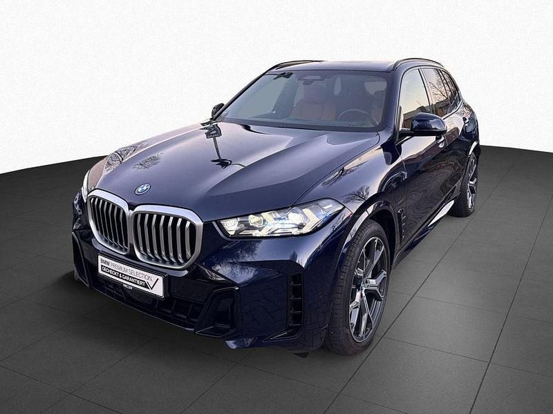 Gebraucht BMW X5 M Sport 489 PS (359 kW) 2024 Tansanitblau ii (blau) SUV
