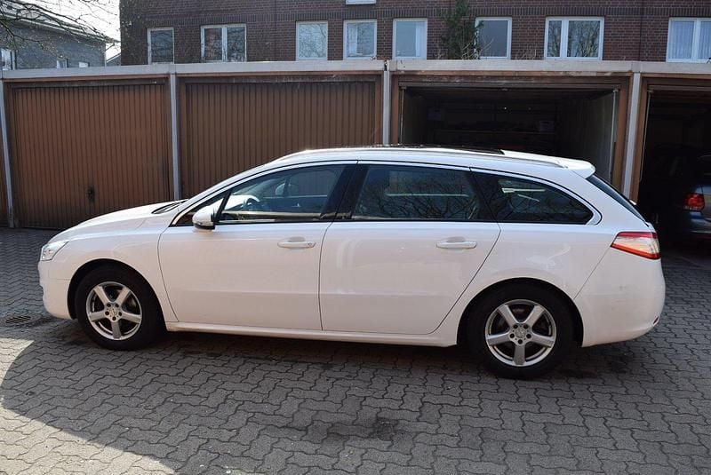 Gebraucht Peugeot 508 114 PS (83 kW) 2013 Weiß Kombi