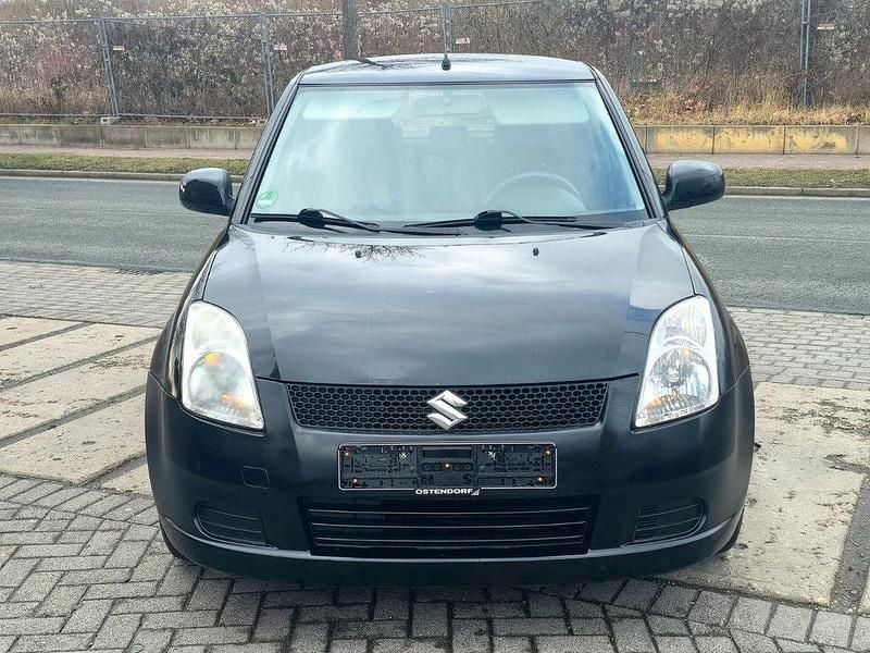 Gebraucht Suzuki Swift Comfort 92 PS (67 kW) 2009 Schwarz Kleinwagen