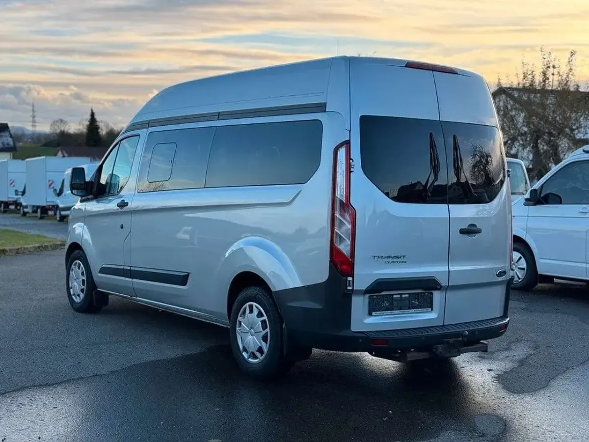 Gebraucht Ford Transit Custom Trend 131 PS (96 kW) 2017 Silber Kombi