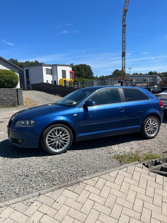 Gebraucht Audi A3 Sport 397 PS (291 kW) 2005 Blau Kleinwagen
