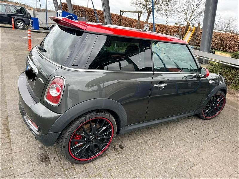Gebraucht Mini John Cooper Works 211 PS (155 kW) 2011 Kleinwagen