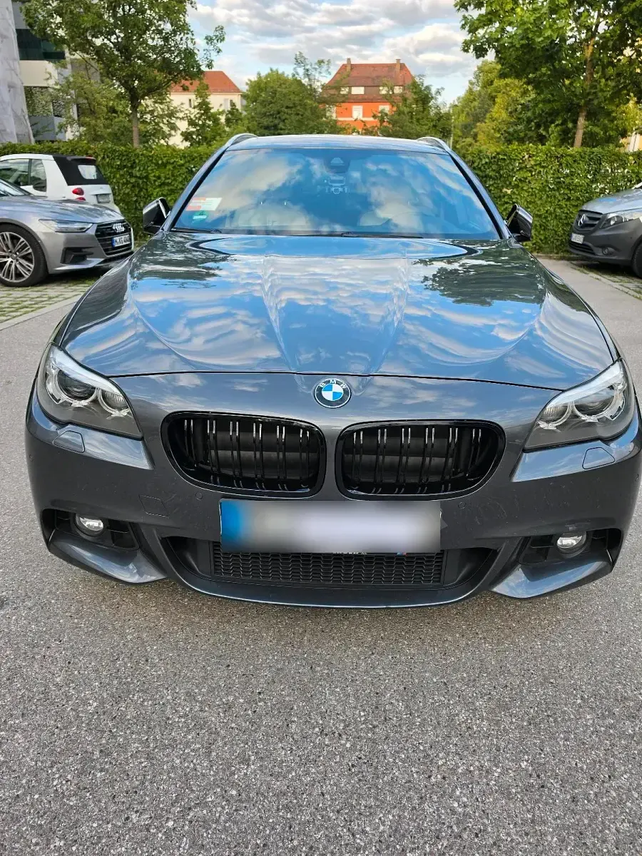 Gebraucht BMW 525 M Sport 218 PS (160 kW) 2015 Grau Kombi