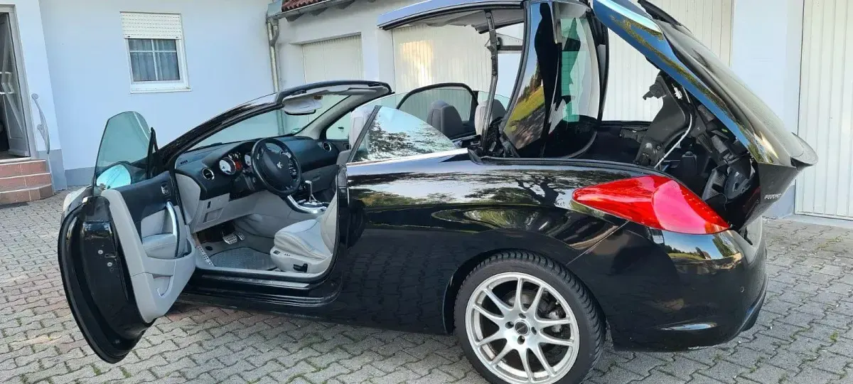 Gebraucht Peugeot 308 CC Allure 156 PS (114 kW) 2012 Schwarz Cabrio