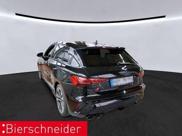 Gebraucht Audi S3 Ambiente 333 PS (244 kW) 2024 Schwarz Limousine