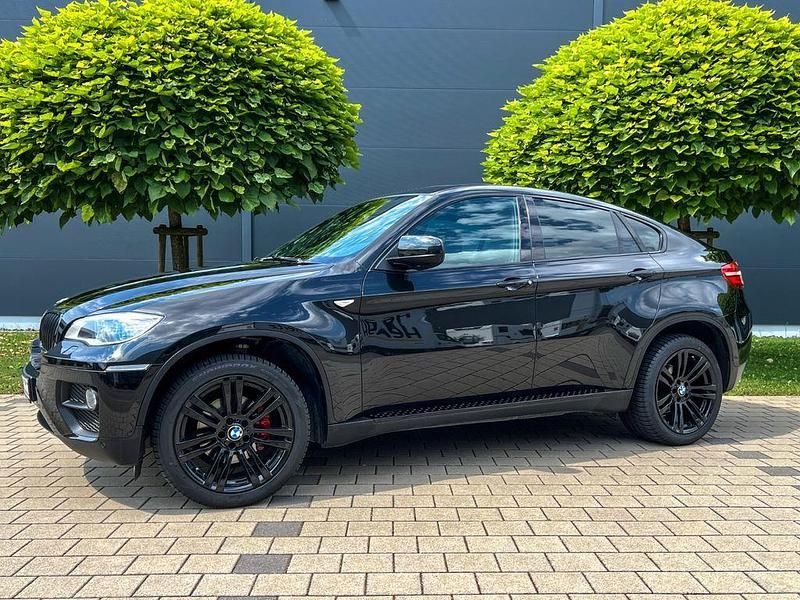 Schwarz Gebraucht 2013 BMW X6 Sport Line SUV | 29.850 € - Bild 1/4