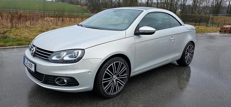 Silber Gebraucht 2013 VW Eos Exclusive Cabrio | 11.200 € (Fairer Preis) - Bild 1/4