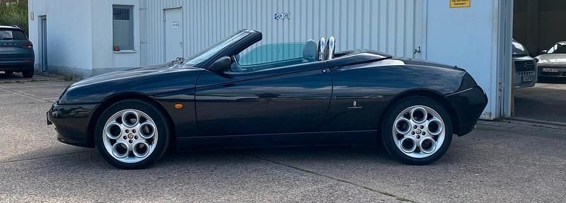 Gebraucht Alfa Romeo Spider 150 PS (110 kW) 2001 Schwarz Cabrio