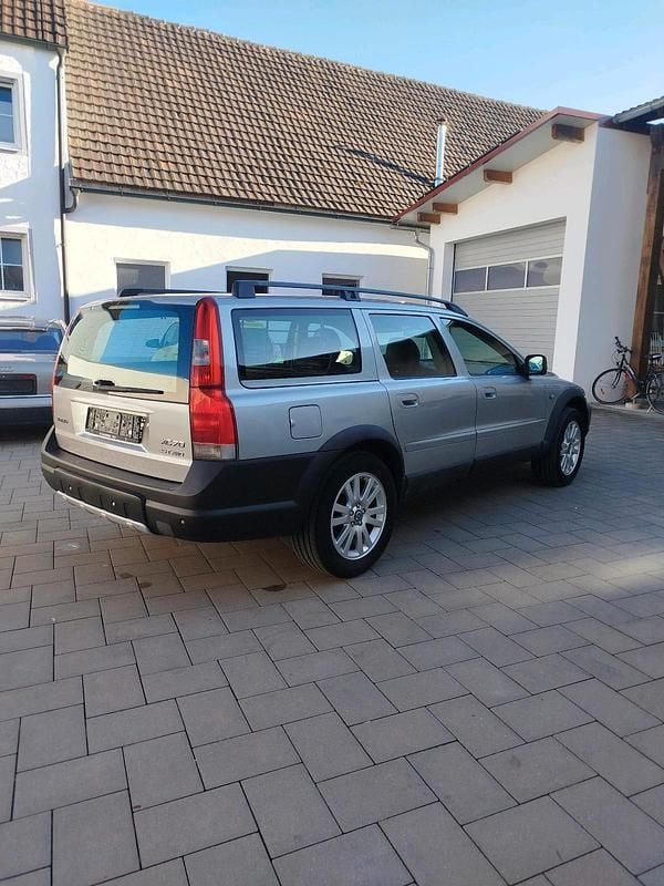 Gebraucht Volvo XC70 210 PS (154 kW) 2004 Grün Kombi