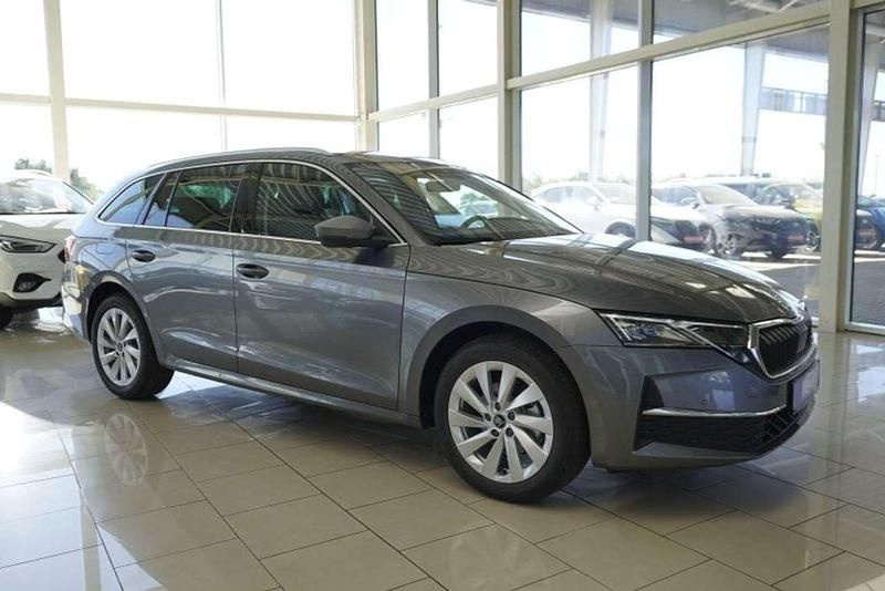 Graphite grau Neu 2025 Skoda Octavia Kombi | 33.000 € (Fairer Preis) - Bild 1/4