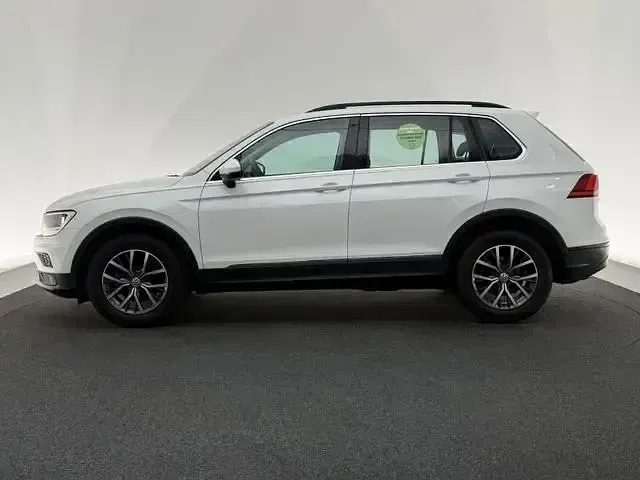 Gebraucht VW Tiguan Comfortline 150 PS (110 kW) 2018 Weiß SUV