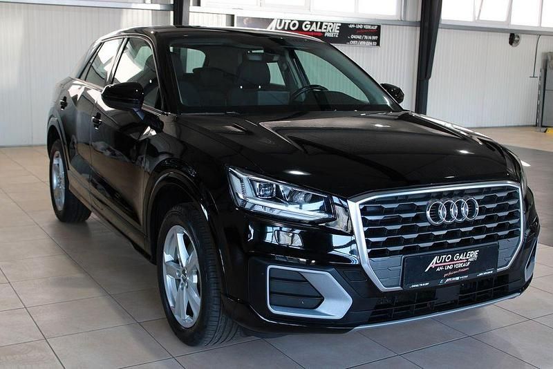 Gebraucht Audi Q2 Sport 150 PS (110 kW) 2018 Brillantschwarz SUV