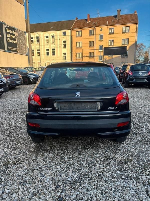 Gebraucht Peugeot 206+ 75 PS (55 kW) 2010 Schwarz Kleinwagen