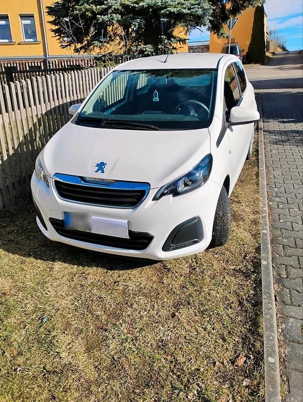 Gebraucht Peugeot 108 Style 72 PS (52 kW) 2019 Weiß Kleinwagen