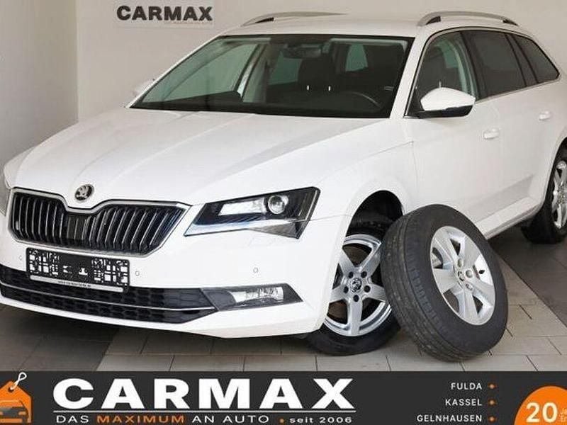 Gebraucht Skoda Superb Ambition 150 PS (110 kW) 2017 Weiß Kombi