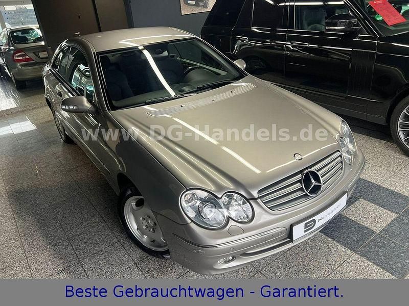 Gebraucht Mercedes CLK240 Elegance 170 PS (125 kW) 2005 Silber Coupé