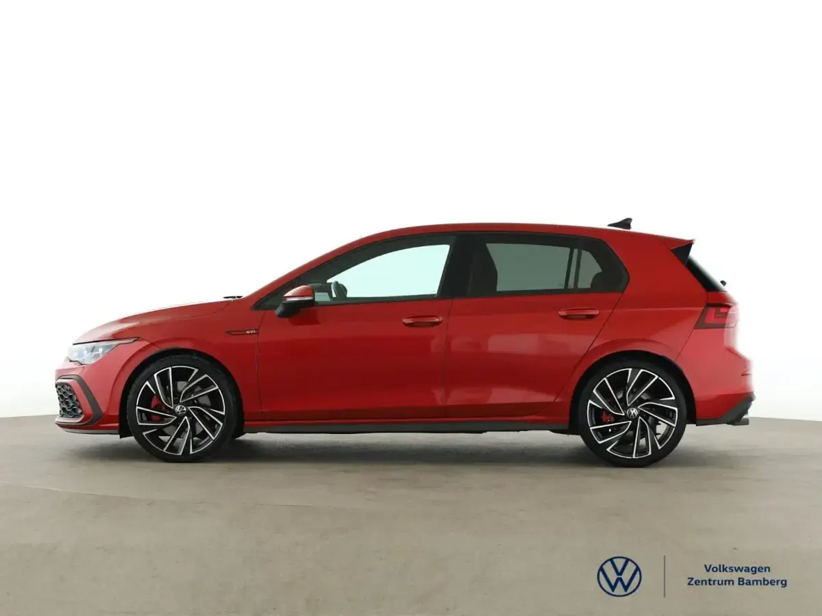 Gebraucht VW Golf VIII GTI 245 PS (180 kW) 2023 Rot Limousine