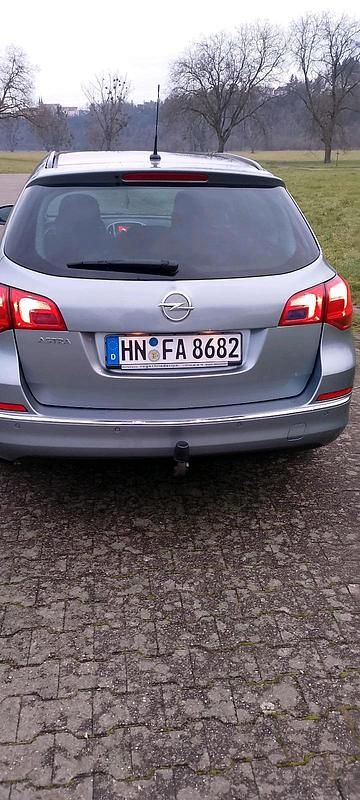 Gebraucht Opel Astra 120 PS (88 kW) 2013 Silber Kombi