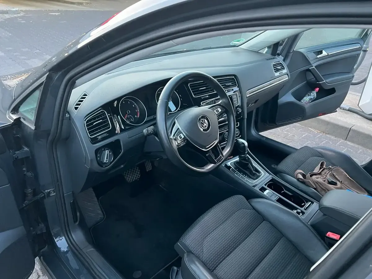 Gebraucht VW Golf VII Highline 150 PS (110 kW) 2013 Andere farben Limousine