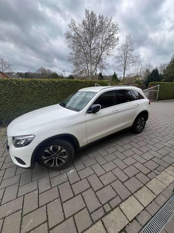 Gebraucht Mercedes GLC220 170 PS (125 kW) 2016 Weiß Coupé