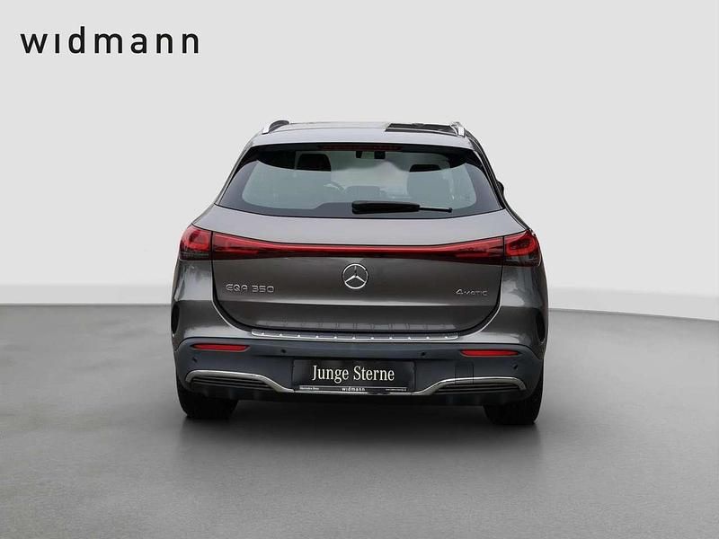 Gebraucht Mercedes EQA350 AMG 214 kW (292 PS) 2023 Metalliclack mountaingrau SUV