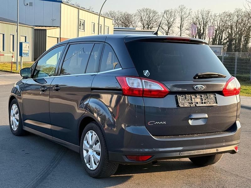 Gebraucht Ford Grand C-Max 116 PS (85 kW) 2012 Grau Van / Kleinbus