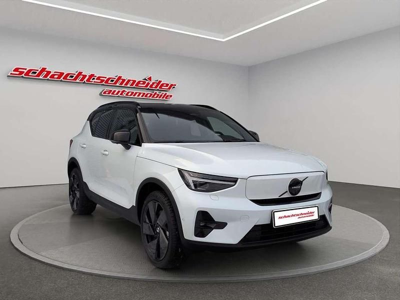 Neu Volvo EX40 Plus 185 kW (252 PS) 2025 Weiß SUV