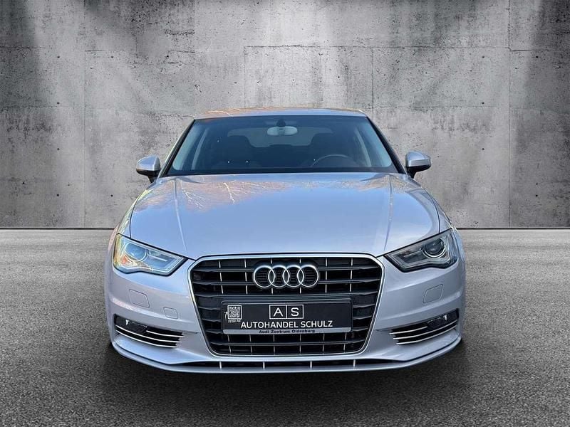 Gebraucht Audi A3 Ambition 140 PS (102 kW) 2013 Grau Limousine