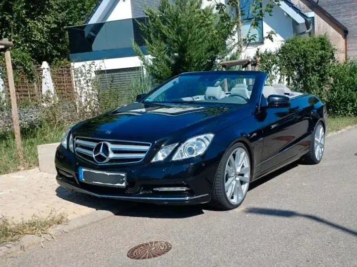 Gebraucht Mercedes E350 231 PS (169 kW) 2011 Schwarz Cabrio