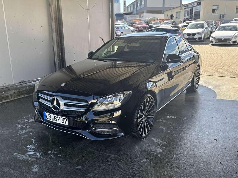 Gebraucht Mercedes C220 Avantgarde 170 PS (125 kW) 2014 Schwarz Limousine