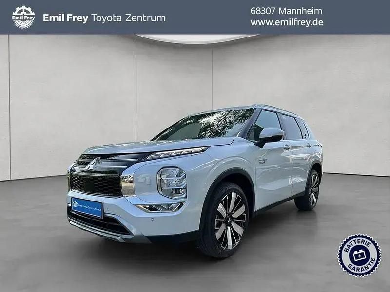 Weiß Neu 2025 Mitsubishi Outlander P-HEV Edition SUV | 49.890 € (Guter Preis) - Bild 1/3
