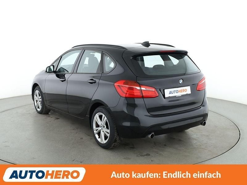 Gebraucht BMW 220 Active Tourer Advantage 190 PS (139 kW) 2017 Schwarz Van / Kleinbus