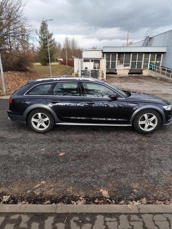 Gebraucht Audi A6 Allroad Ambiente 272 PS (200 kW) 2015 Blau Kombi