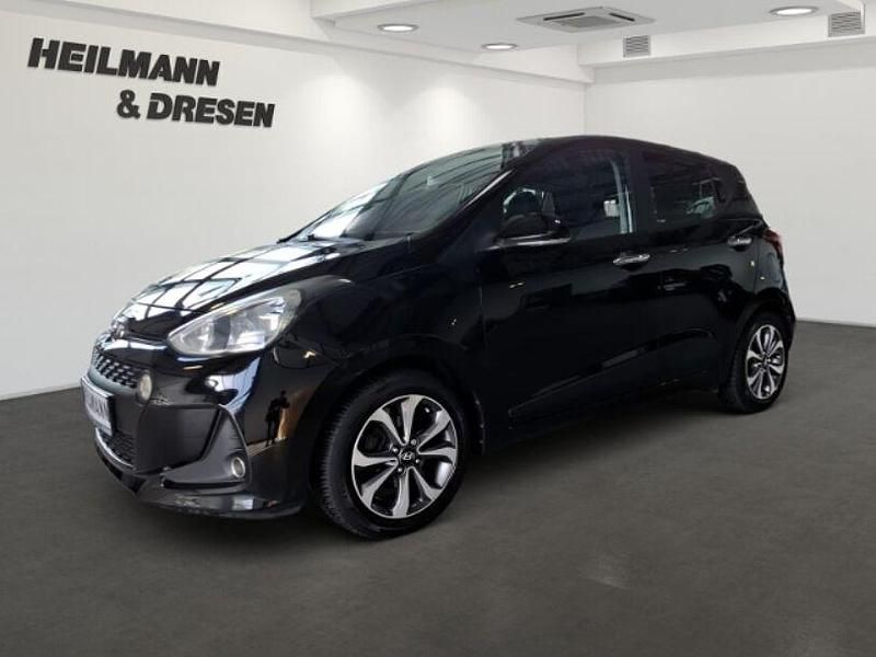 Gebraucht Hyundai i10 Style 87 PS (63 kW) 2017 Schwarz Kleinwagen