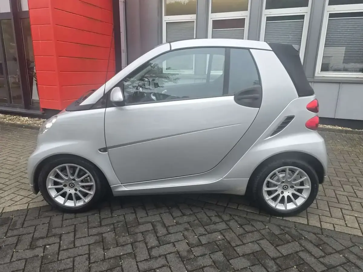 Usata Smart ForTwo Cabrio 71 CV (52 kW) 2011 Argento Cabrio