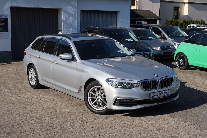 Gebraucht BMW 520 Performance 190 PS (139 kW) 2018 Silber Kombi