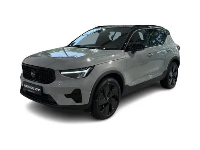 Gebraucht Volvo XC40 Plus 163 PS (119 kW) 2025 Grau SUV