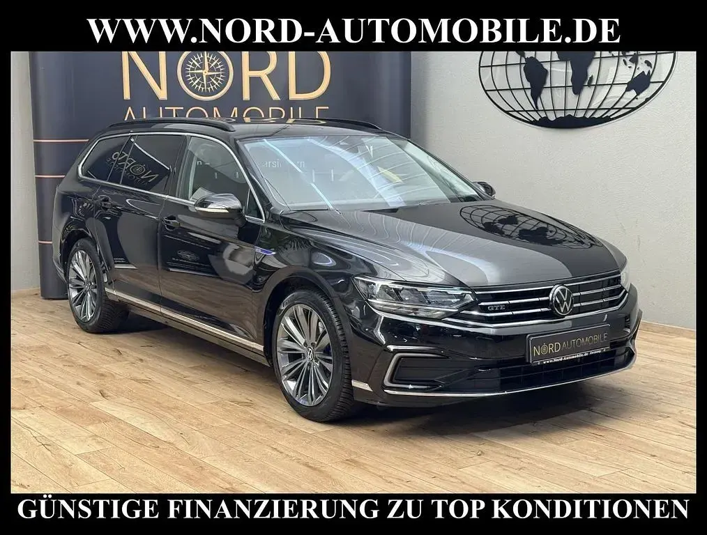 Gebraucht VW Passat GTE 218 PS (160 kW) 2022 Deep black perleffek (metallic) Kombi