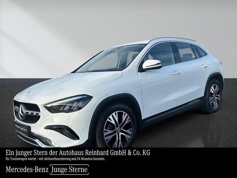 Gebraucht Mercedes GLA180 Advanced 136 PS (100 kW) 2024 Weiß SUV