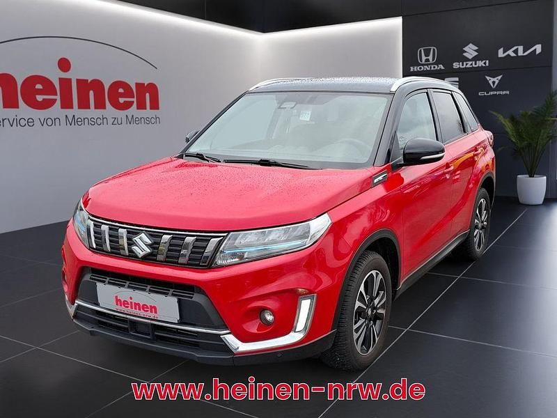 Schwarz Gebraucht 2021 Suzuki Vitara Comfort+ SUV | 21.499 € (Fairer Preis) - Bild 1/4