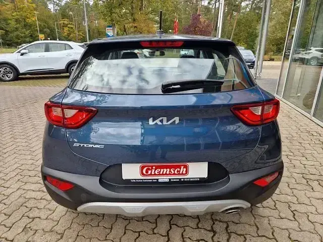 Gebraucht Kia Stonic Edition 7 84 PS (61 kW) 2023 Blau SUV