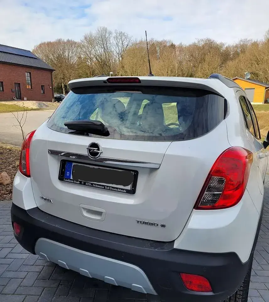 Gebraucht Opel Mokka Edition 140 PS (102 kW) 2012 Weiß SUV