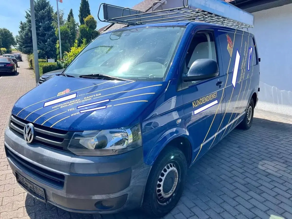 Gebraucht VW T5 102 PS (75 kW) 2013 Indienblau Van