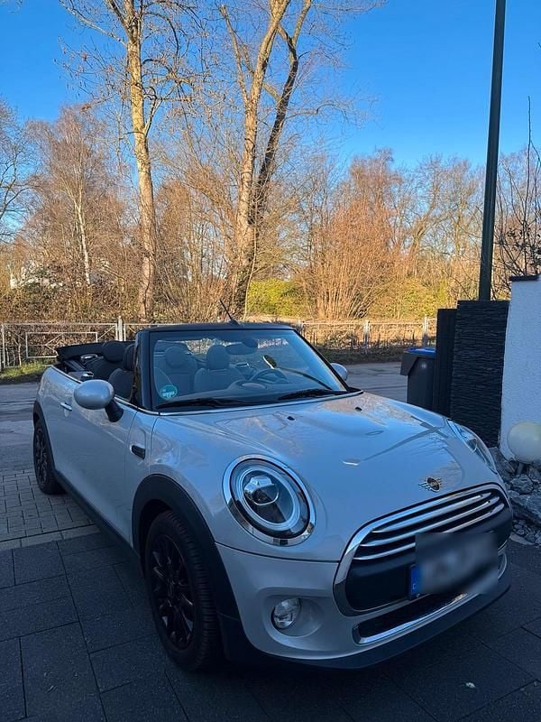 Gebraucht Mini One Cabriolet 102 PS (75 kW) 2019 Grau Cabrio